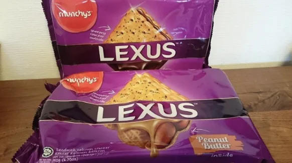LEXUS(レクサス)