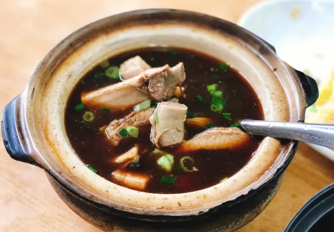 Bak Kut Teh（バクテー）